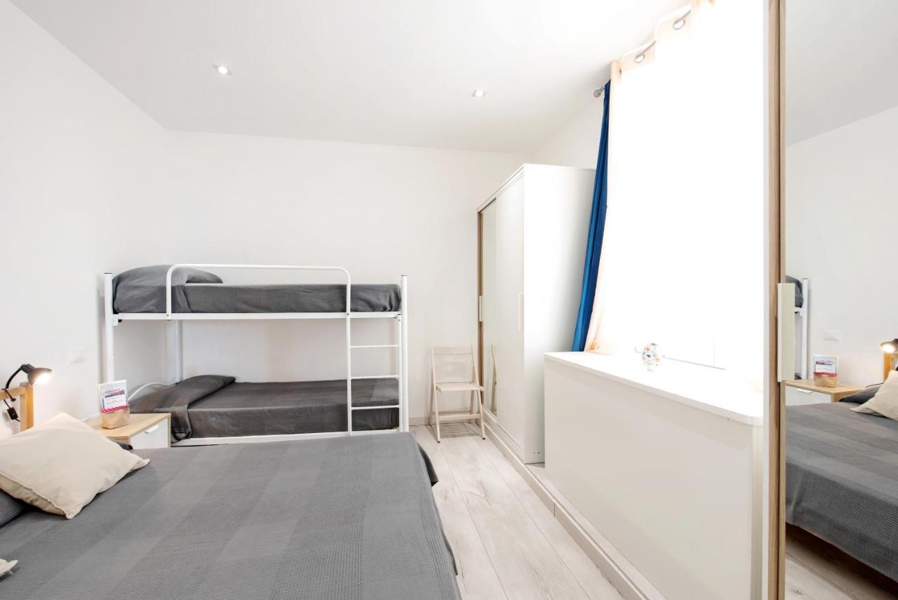 Apartament Bilocale Mezzano In Centro Varazze Zewnętrze zdjęcie